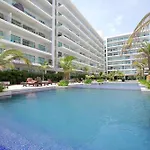 Morros Pelican Sunrise - Livin Colombia